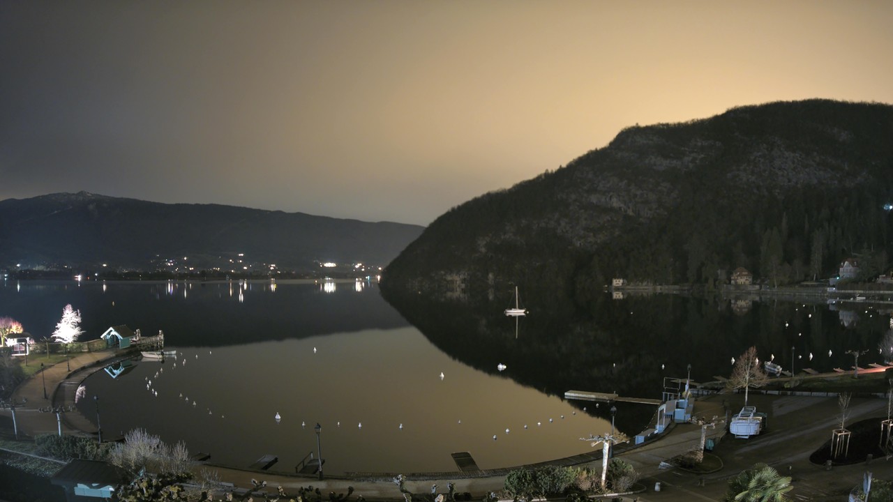 Webcam Lac d'Annecy - Talloires (Cottage Bise)