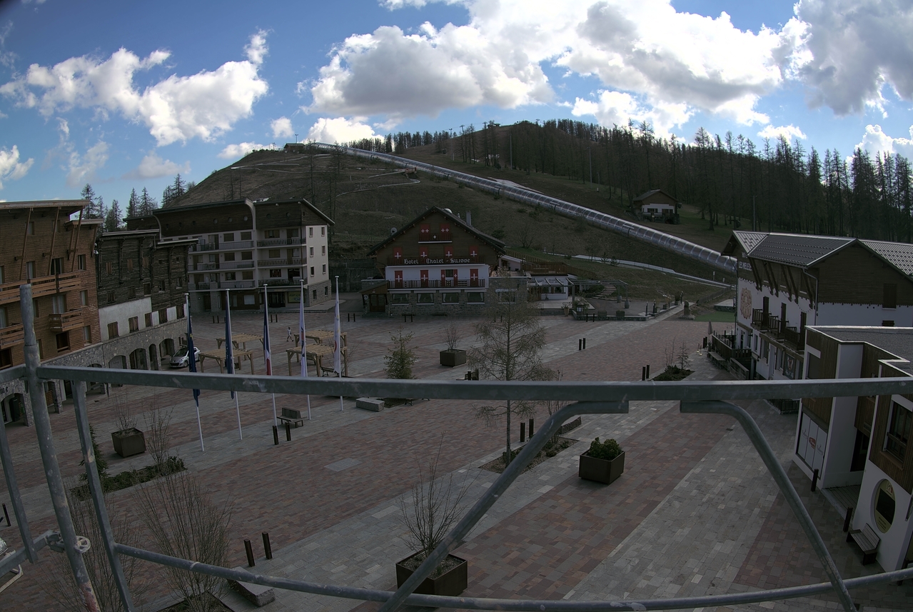 Webcam Valberg - Station - Place du village (Place Quartier)