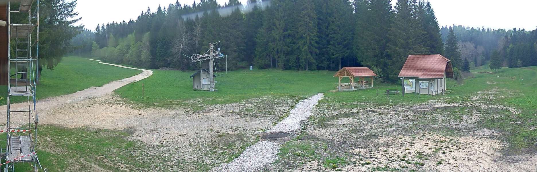 Départ des pistes de fond.