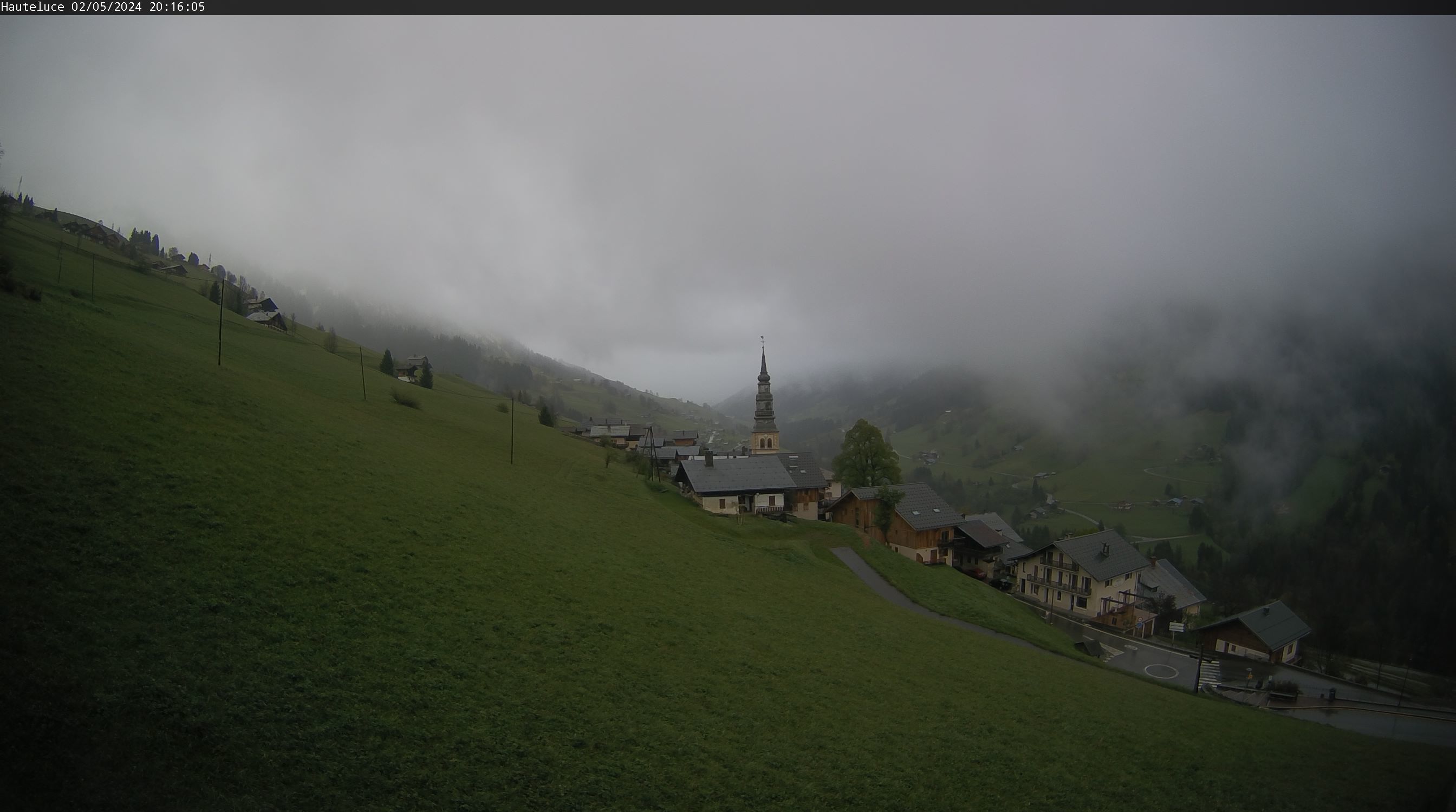 Webcam Hauteluce, avec vue sur le village et le Mont-Blanc