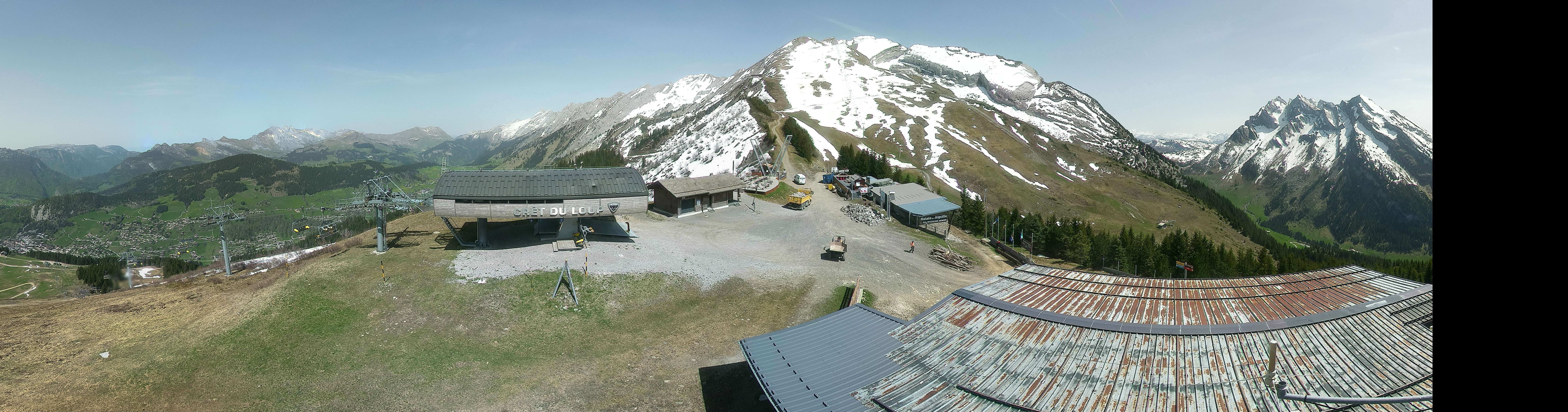 Webcam La Clusaz - Massif de l'Aiguille, depuis le sommet du Crêt du Loup