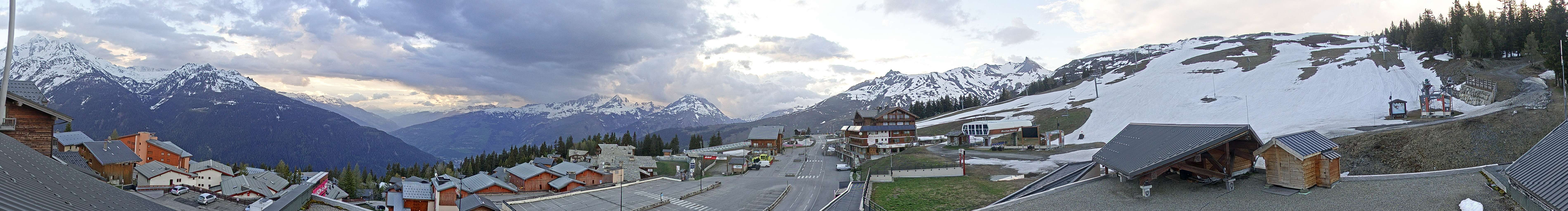 immagine della webcam nei dintorni di Punta Helbronner: webcam La Thuile